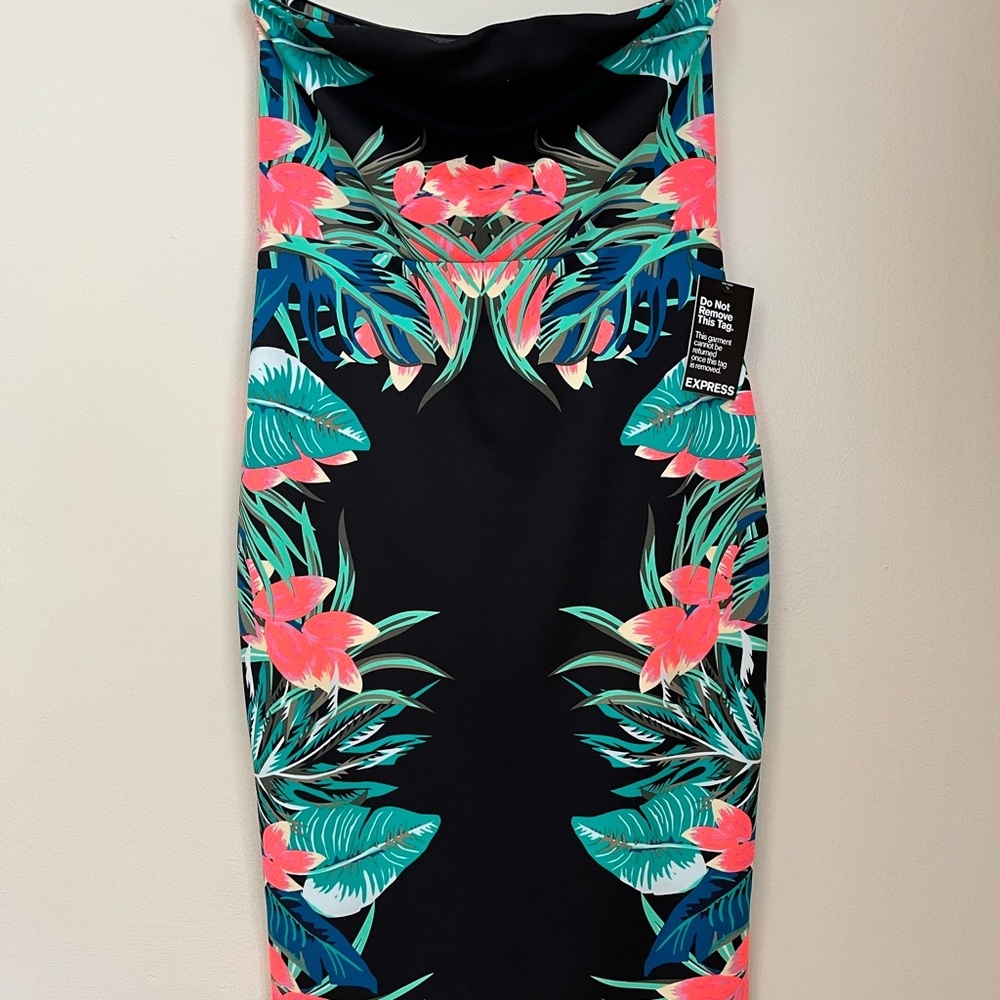 Express Floral Midi Dress Size: 10